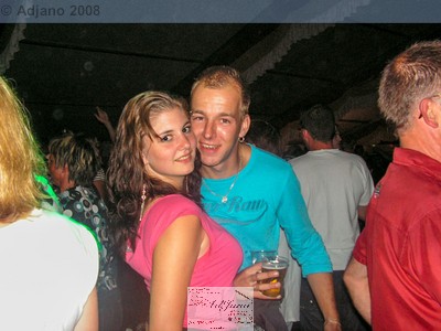 2008145.jpg